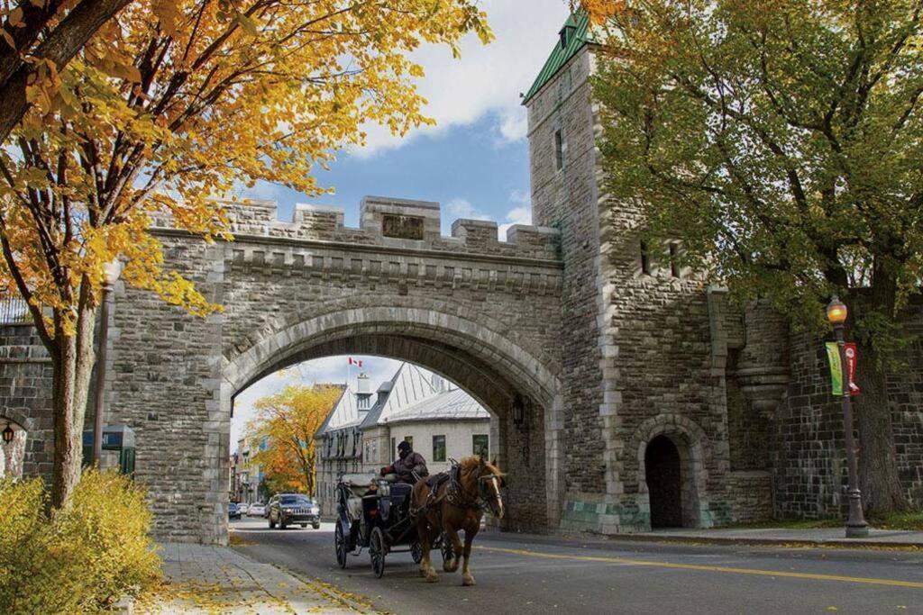 Generations Quebec Old City/ Parking/ Family エクステリア 写真